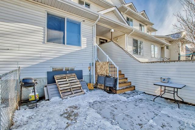 90 Martin Crossing Court Ne, Home with 4 bedrooms, 2 bathrooms and 2 parking in Calgary AB | Image 47