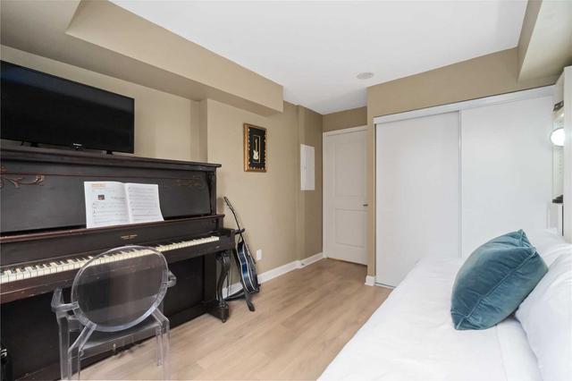 201 - 1 Michael Power Pl, Condo with 2 bedrooms, 2 bathrooms and 1 parking in Toronto ON | Image 13