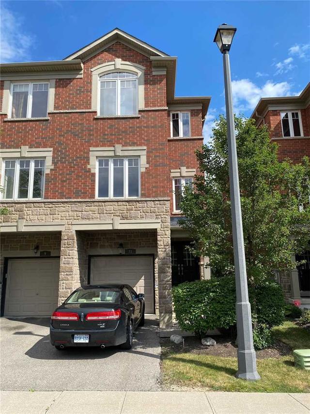 11 - 2600 Glengarry Rd, Townhouse with 3 bedrooms, 4 bathrooms and 2 parking in Mississauga ON | Image 1