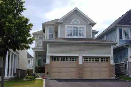 86 Long Island Cres, House detached with 4 bedrooms, 3 bathrooms and 4 parking in Toronto ON | Image 1