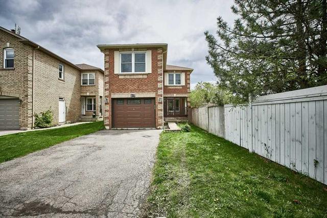 46 Sable Cres, House attached with 3 bedrooms, 3 bathrooms and 6 parking in Whitby ON | Image 1