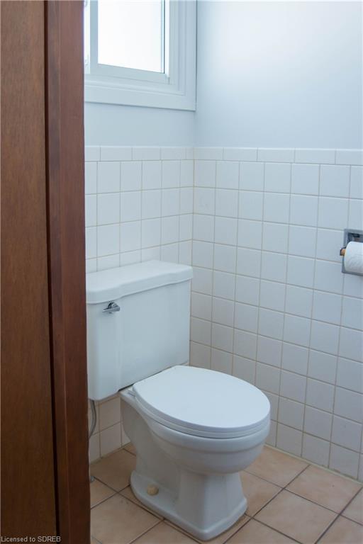 2 pc bathroom | Image 20