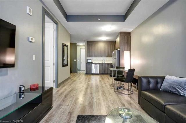 1212 - 150 Main St W, Condo with 1 bedrooms, 2 bathrooms and 1 parking in Hamilton ON | Image 8