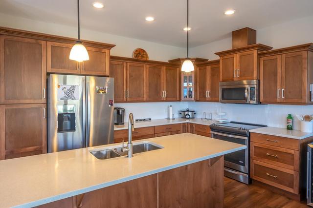 214 - 2450 Radio Tower Road, House detached with 4 bedrooms, 3 bathrooms and 6 parking in Okanagan Similkameen A BC | Image 6