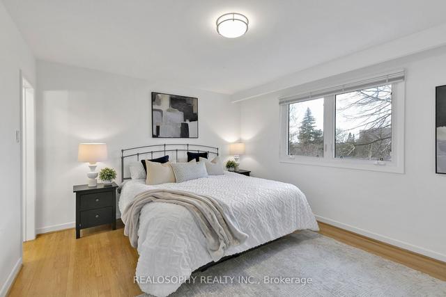 48 Shamokin Dr, House detached with 4 bedrooms, 3 bathrooms and 4 parking in Toronto ON | Image 28