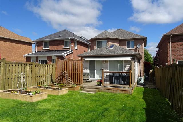 10 Nation Crt, House attached with 3 bedrooms, 3 bathrooms and 2 parking in Uxbridge ON | Image 19