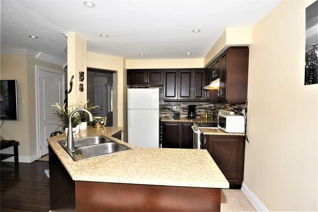 80 - 3600 Colonial Dr, Townhouse with 3 bedrooms, 4 bathrooms and 2 parking in Mississauga ON | Image 10