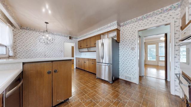 26 Harrison Rd, House detached with 4 bedrooms, 4 bathrooms and 6 parking in Toronto ON | Image 15