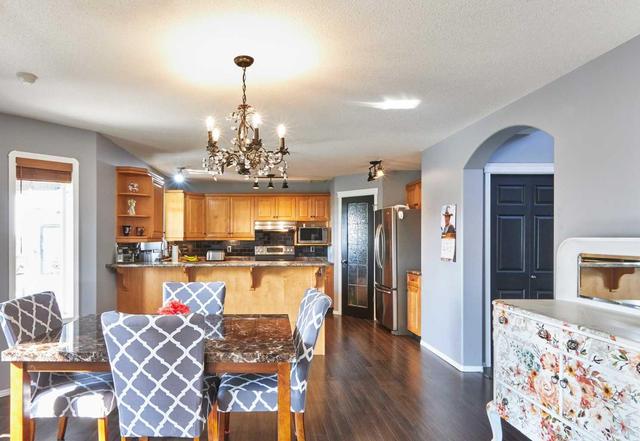 637 Stark Way Se, House detached with 5 bedrooms, 3 bathrooms and 4 parking in Medicine Hat AB | Image 14