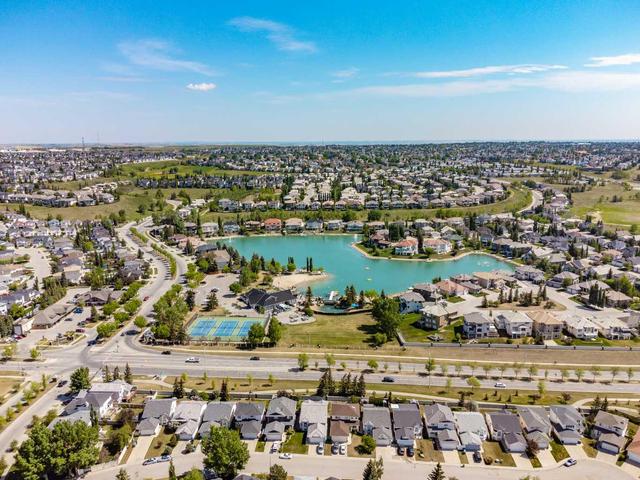 216 Arbour Grove Close Nw, House detached with 3 bedrooms, 2 bathrooms and 2 parking in Calgary AB | Image 32
