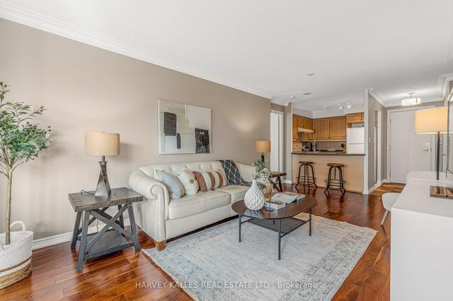 305 - 2111 Lake Shore Blvd W, Condo with 2 bedrooms, 2 bathrooms and 1 parking in Toronto ON | Image 14