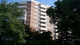 402 - 212 Kerr St, Condo with 2 bedrooms, 1 bathrooms and null parking in Oakville ON | Image 1
