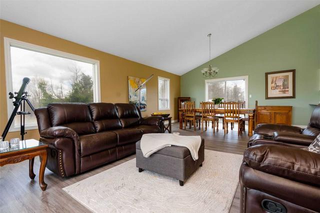 7550 Concession 3 Rd, House detached with 5 bedrooms, 2 bathrooms and 12 parking in Uxbridge ON | Image 2