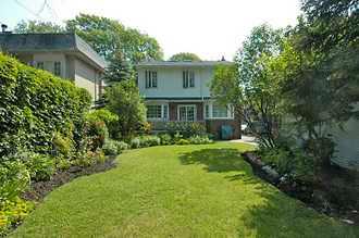 80 Colin Ave, House detached with 2 bedrooms, 3 bathrooms and 3 parking in Toronto ON | Image 5