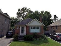 253 Florence Ave, House detached with 2 bedrooms, 2 bathrooms and 4 parking in Toronto ON | Image 1