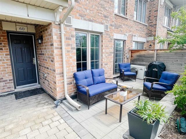 60 - 2441 Greenwich Dr, Townhouse with 2 bedrooms, 2 bathrooms and 1 parking in Oakville ON | Image 1