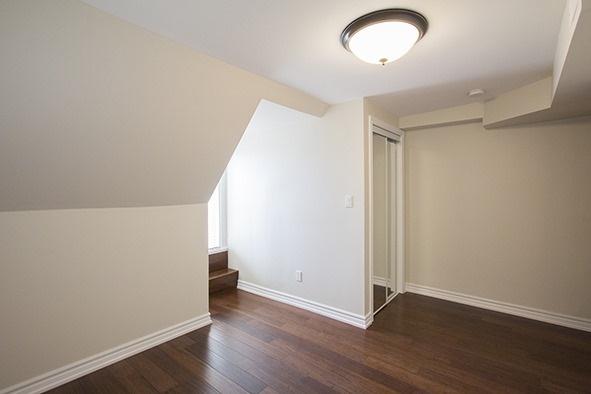 904b Bloor St W, Home with 2 bedrooms, 1 bathrooms and null parking in Toronto ON | Image 7