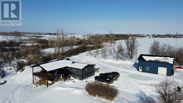 225041 690, House detached with 5 bedrooms, 3 bathrooms and 15 parking in Northern Lights County AB | Image 43