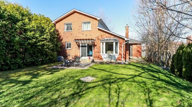 24 Douglas Dr, House detached with 3 bedrooms, 2 bathrooms and 6 parking in Barrie ON | Image 13