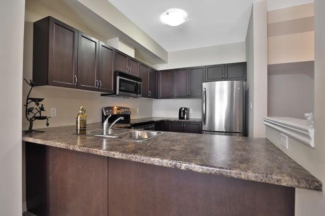 4139 Galileo Common, House attached with 2 bedrooms, 2 bathrooms and 2 parking in Burlington ON | Image 3