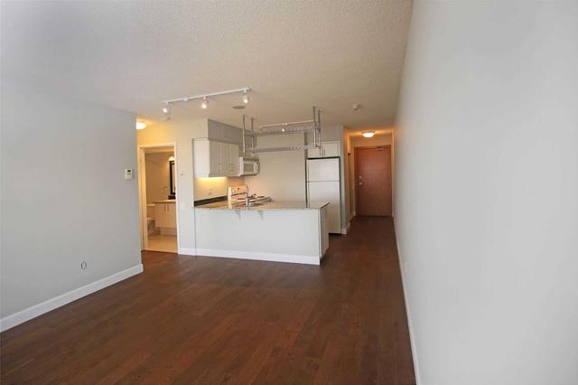 3012 - 33 Sheppard Ave E, Condo with 1 bedrooms, 1 bathrooms and 1 parking in Toronto ON | Image 10