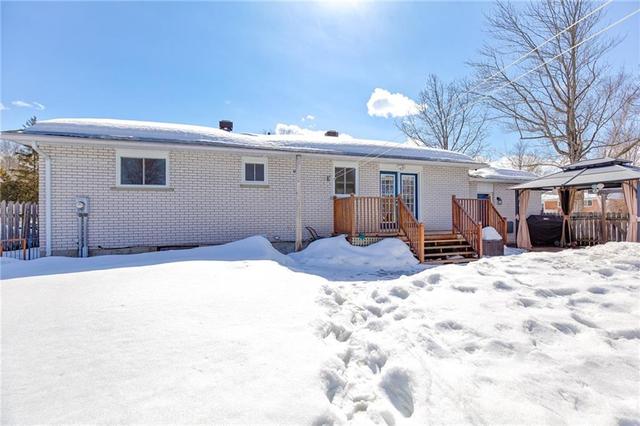 71 Hilda Street, House detached with 5 bedrooms, 2 bathrooms and 5 parking in Petawawa ON | Image 26