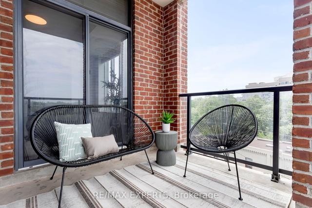 504 - 25 Earlington Ave, Condo with 2 bedrooms, 2 bathrooms and 2 parking in Toronto ON | Image 10
