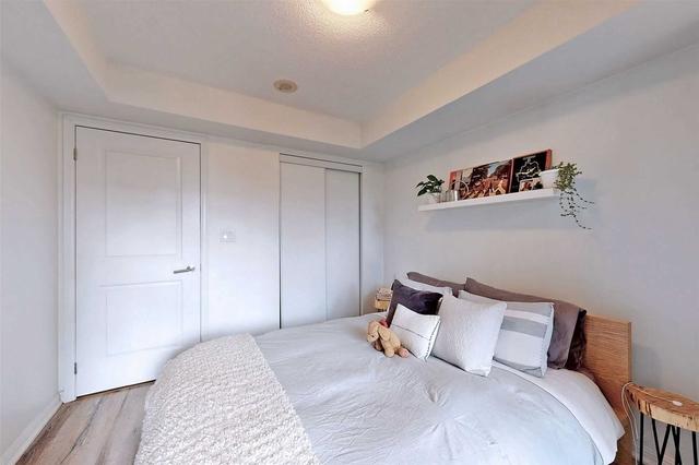 519 - 400 Adelaide St E, Condo with 1 bedrooms, 1 bathrooms and 0 parking in Toronto ON | Image 2