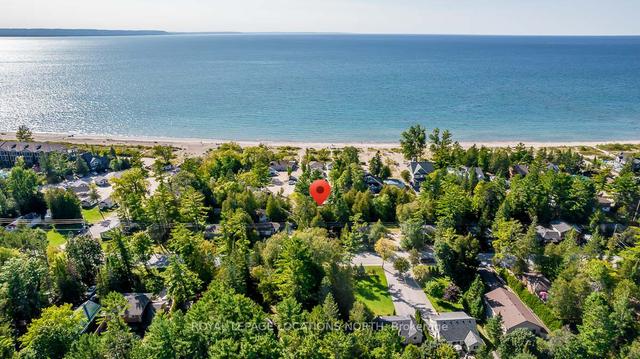 832 River Rd E, House detached with 3 bedrooms, 1 bathrooms and 2 parking in Wasaga Beach ON | Image 12