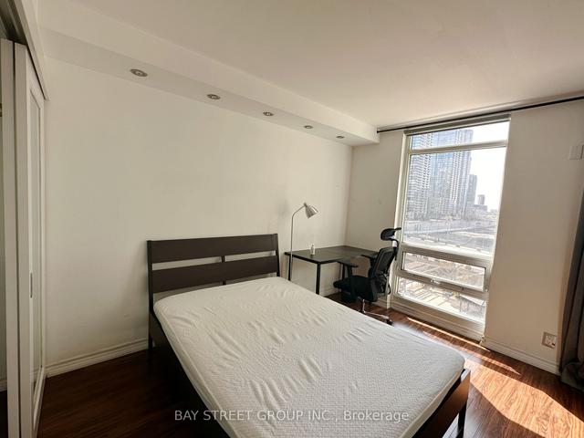 711 - 381 Front St W, Condo with 1 bedrooms, 1 bathrooms and 1 parking in Toronto ON | Image 7