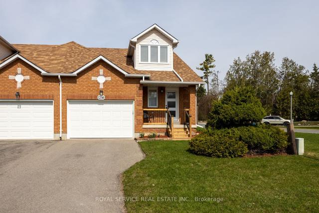 1298 Eagle Cres, House attached with 2 bedrooms, 3 bathrooms and 3.5 parking in Peterborough ON | Image 1