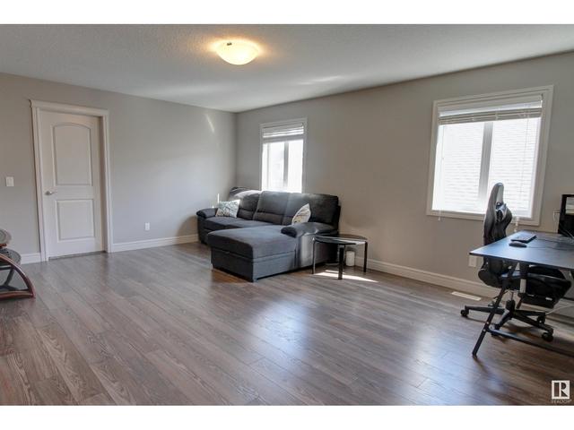 1298 Starling Dr Nw, House detached with 4 bedrooms, 2 bathrooms and null parking in Edmonton AB | Image 15