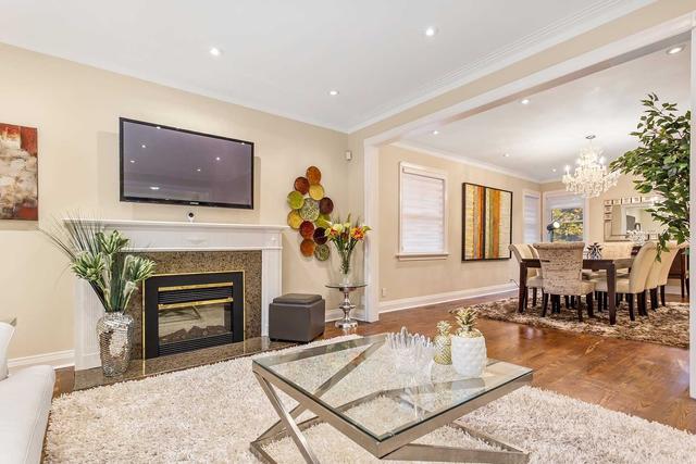 562 Blythwood Rd W, House detached with 5 bedrooms, 4 bathrooms and 7 parking in Toronto ON | Image 33