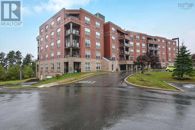 111 - 87 Pebblecreek Crescent, Condo with 2 bedrooms, 1 bathrooms and null parking in Halifax NS | Card Image
