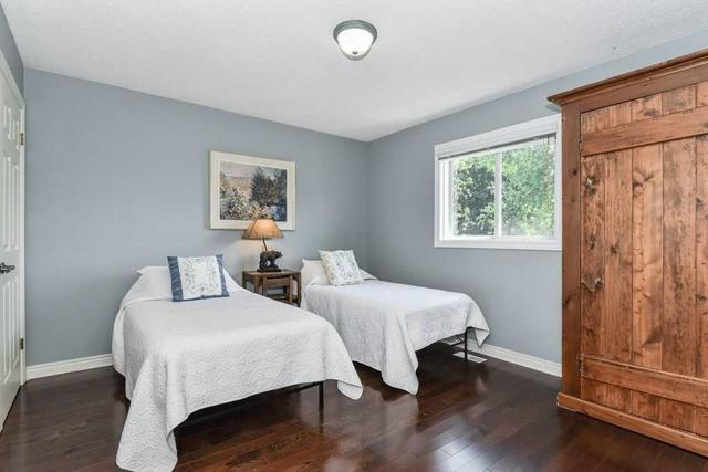 6 Richmond Cres, House detached with 3 bedrooms, 4 bathrooms and 8 parking in Hamilton ON | Image 22