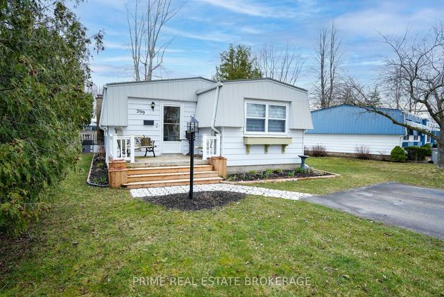 299 Glen Abbey Crt, House detached with 2 bedrooms, 2 bathrooms and 2 parking in South Huron ON | Image 12
