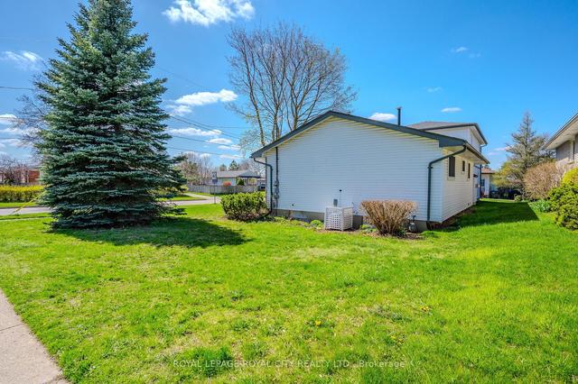 78 Ferndale Ave, House detached with 4 bedrooms, 3 bathrooms and 4 parking in Guelph ON | Image 34