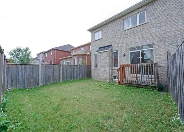 32 Begonia Cres, House semidetached with 4 bedrooms, 3 bathrooms and 2 parking in Brampton ON | Image 19