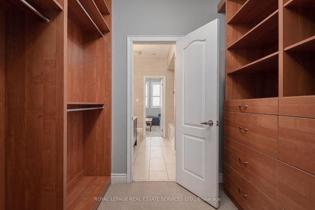 29 Shires Lane, House attached with 3 bedrooms, 3 bathrooms and 2 parking in Toronto ON | Image 7