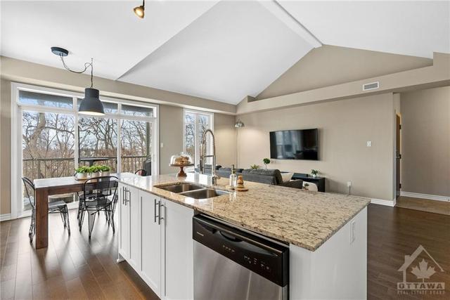 h - 21 Tadley Private, Condo with 2 bedrooms, 2 bathrooms and 1 parking in Ottawa ON | Image 9
