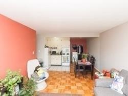 306 - 205 Keele St, House detached with 1 bedrooms, 1 bathrooms and 0 parking in Toronto ON | Image 5