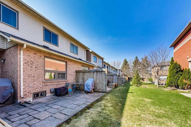904 Caribou Valley Circ, Townhouse with 3 bedrooms, 3 bathrooms and 2 parking in Newmarket ON | Image 29