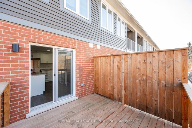 b3 - 24 Morrison Rd, Townhouse with 3 bedrooms, 2 bathrooms and 1 parking in Kitchener ON | Image 25