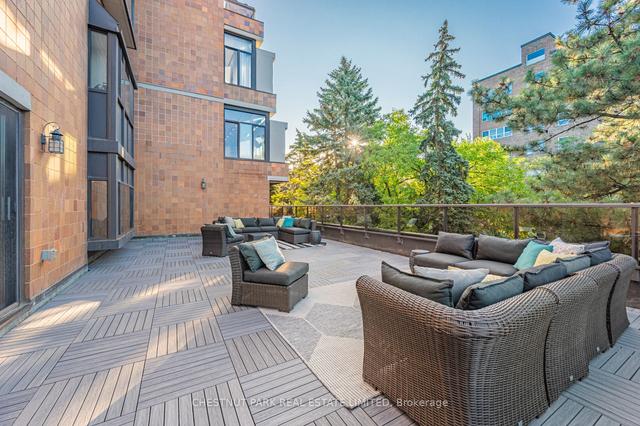 301 - 40 Oaklands Ave, Condo with 2 bedrooms, 3 bathrooms and 2 parking in Toronto ON | Image 29