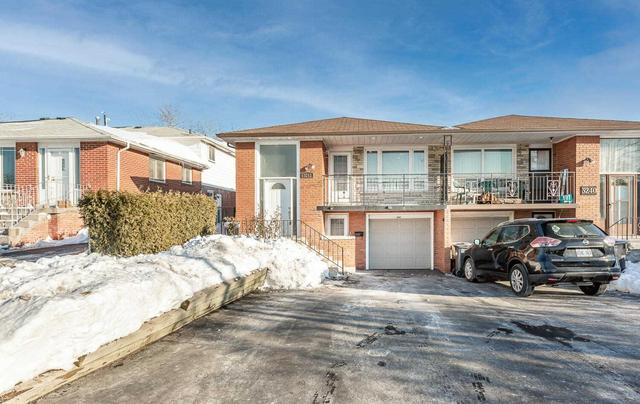 3242 Morning Star Dr, House semidetached with 3 bedrooms, 3 bathrooms and 4 parking in Mississauga ON | Image 1