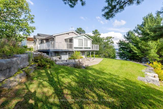 15 Oakridge Dr, House detached with 2 bedrooms, 3 bathrooms and 11 parking in North Kawartha ON | Image 13
