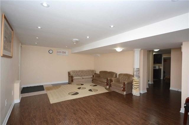 23 Moldovan Dr, House detached with 4 bedrooms, 4 bathrooms and 4 parking in Brampton ON | Image 14