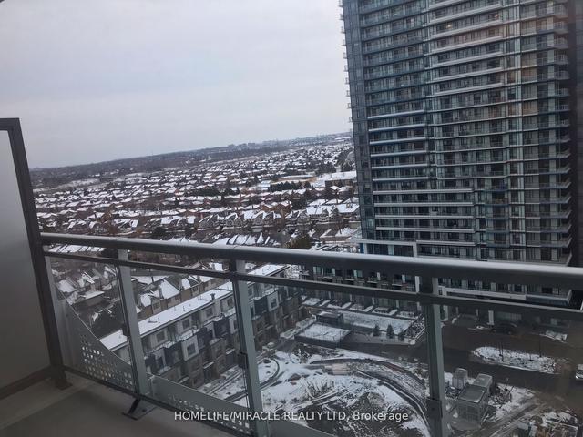 1303 - 2520 Eglinton Ave W, Condo with 1 bedrooms, 2 bathrooms and 1 parking in Mississauga ON | Image 9