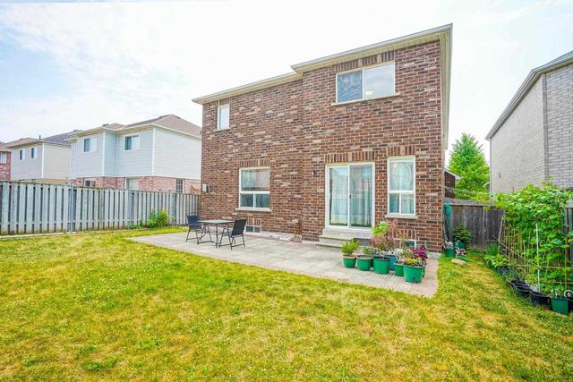 103 Hibbard Dr, House detached with 5 bedrooms, 3 bathrooms and 6 parking in Ajax ON | Image 35
