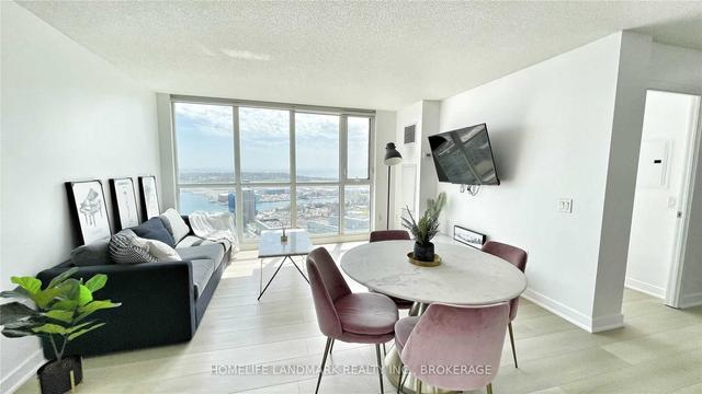 2706 - 75 Queens Wharf Rd, Condo with 3 bedrooms, 2 bathrooms and 1 parking in Toronto ON | Image 19